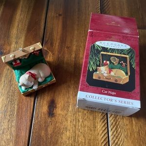 1997 Hallmark Mischievous Kittens Ornament